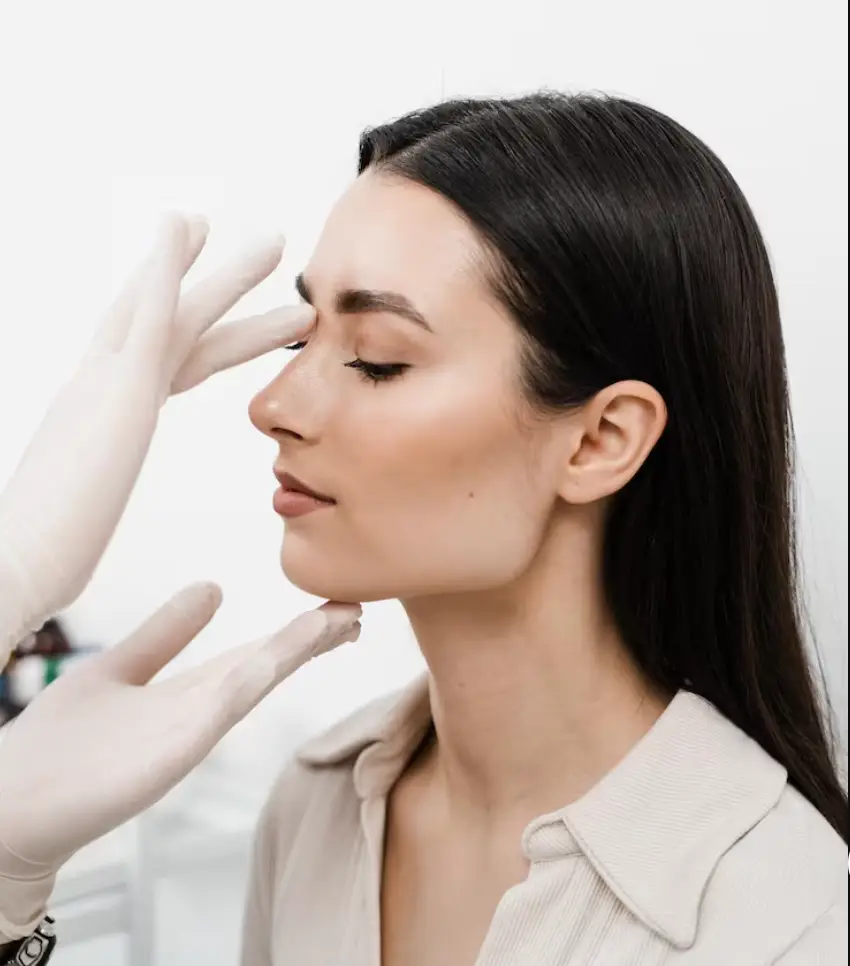تجميل الأنف في أنطاليا: كل ما تحتاج معرفته عن العملية في 2025