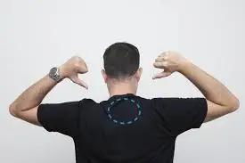 ماذا تعرف عن علاج شفط دهون حدبة الرقبة 2025؟ أمور مهمة قبل الإجراء والتكلفة
